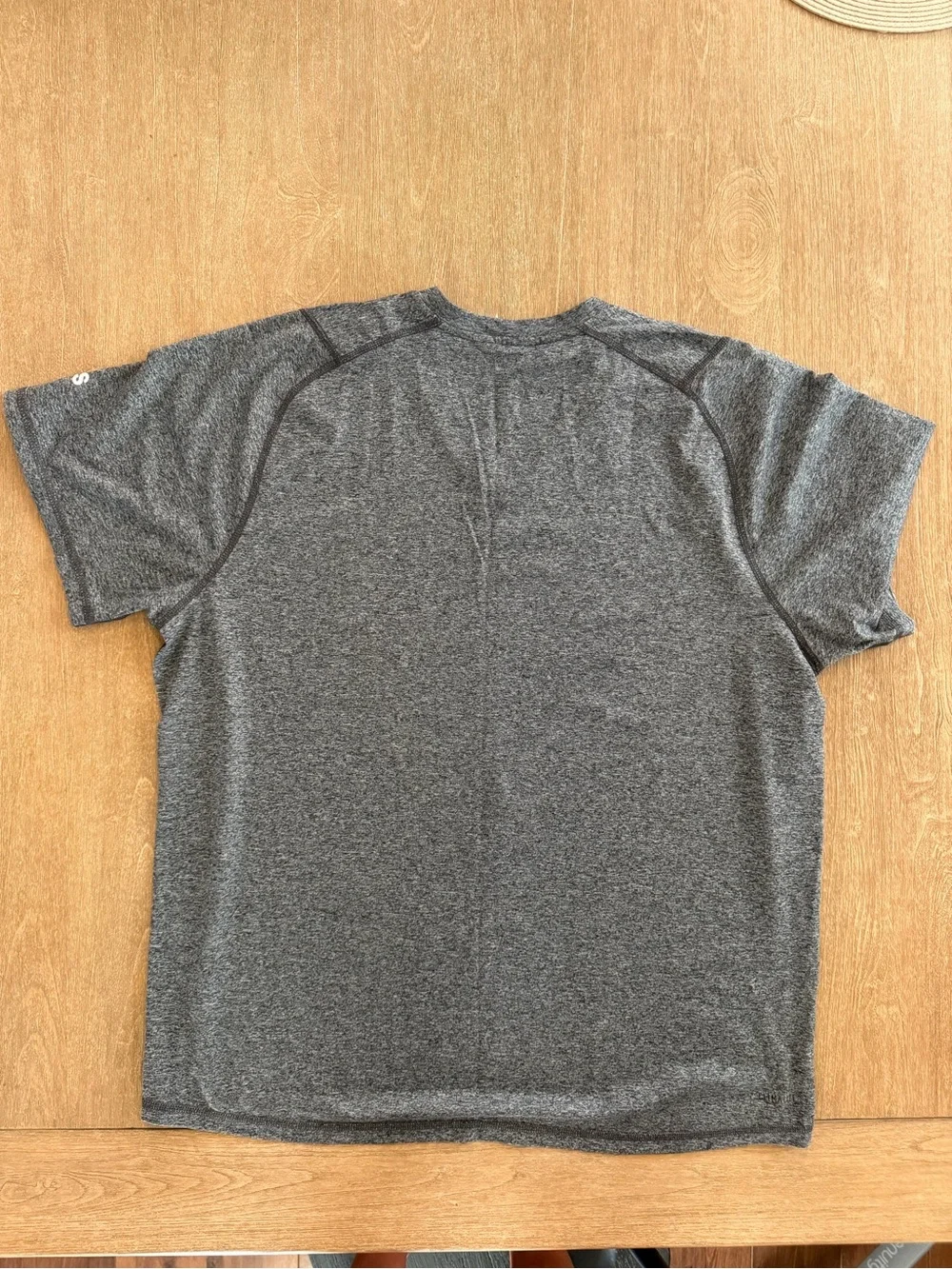 Adidas FreeLift Performance Training Shirt Men’s XL Gray Athletic Workout Tee
